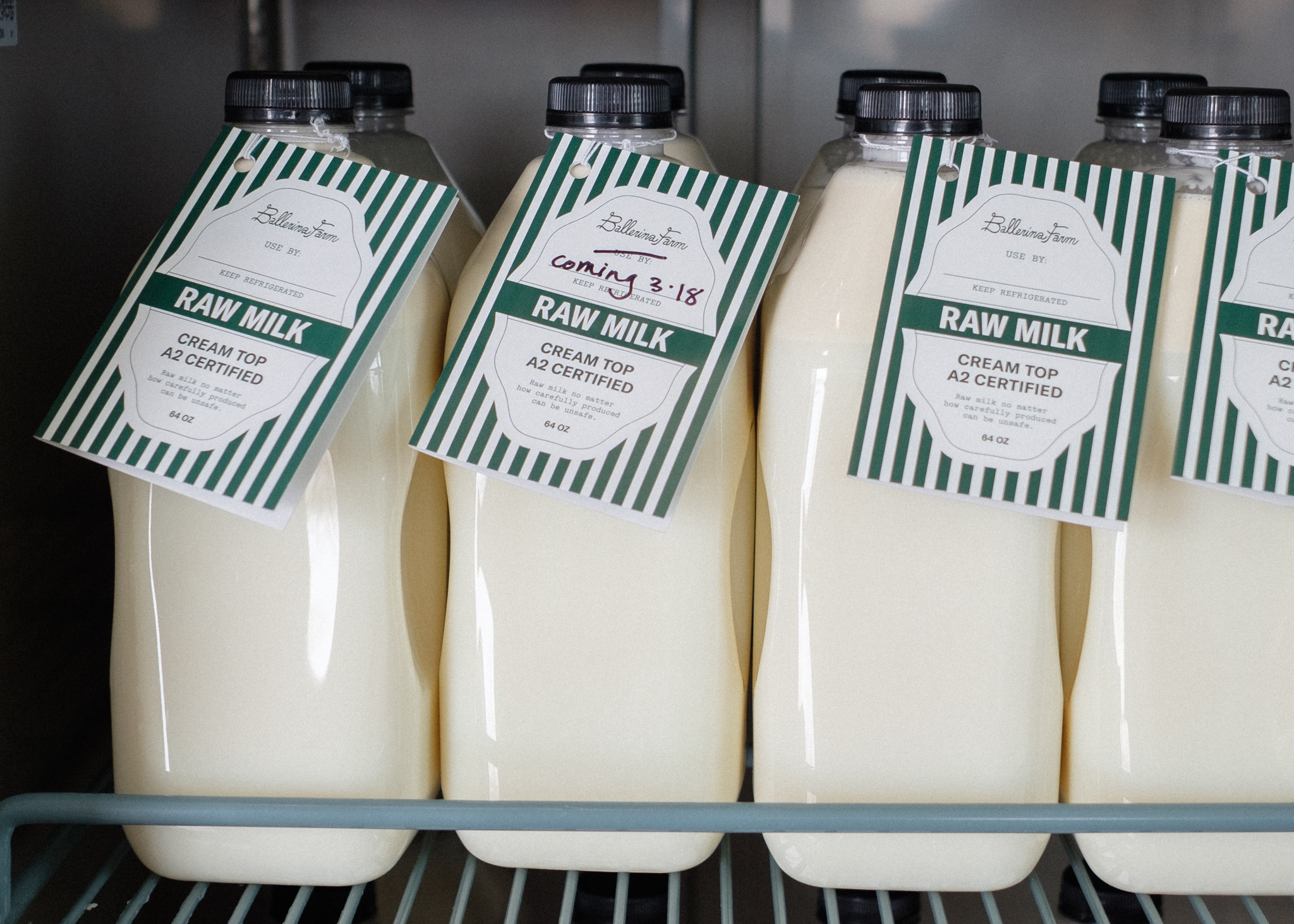 Raw A2 goat milk — 1 quart